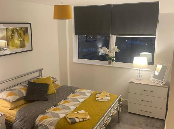 #0608 Lovely 1 Bedroom Apartment - Free Parking